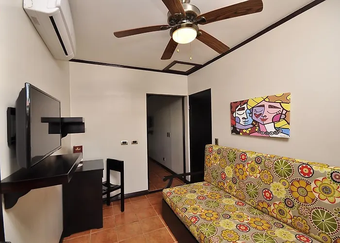 Hotel Colono Beach Coco